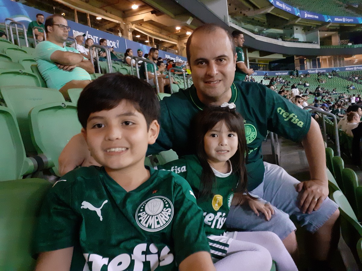 Amor pelo Palmeiras mantém tradição familiar na Grande SP