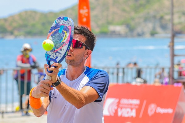 2º Santista de Beach Tennis é marcado por disputas acirradas e