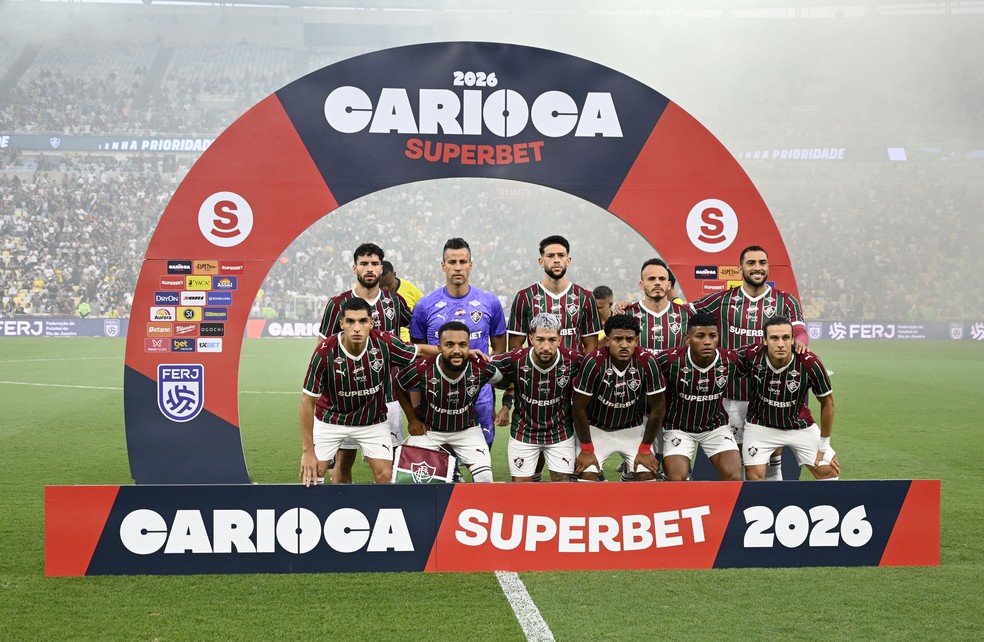 Fábio brilha, garante Flu na final e emociona a torcida tricolor