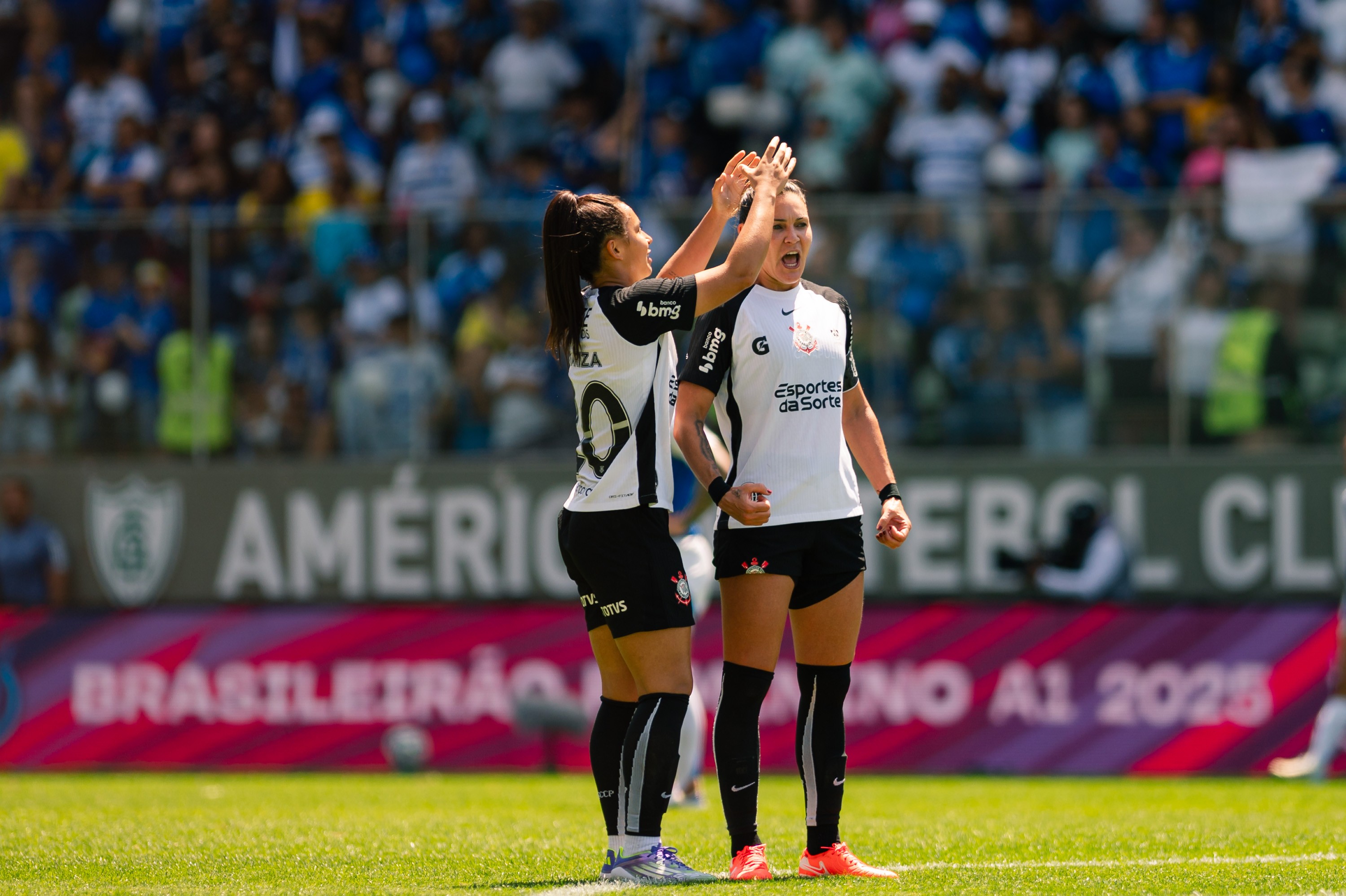 Gabi Zanotti: líder em campo e favorita para ser Rainha da América novamente