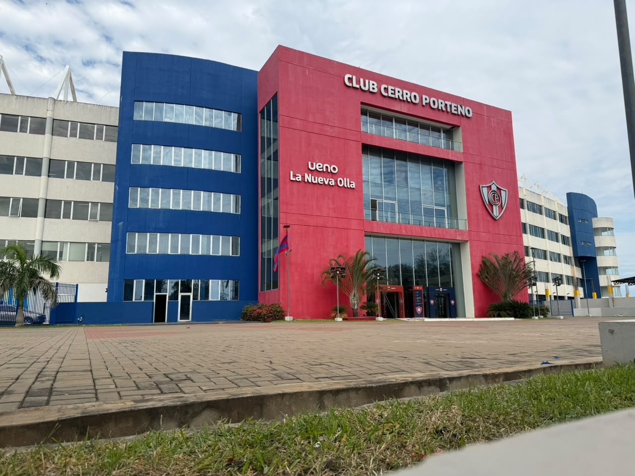 Estádio La Nueva Olla: um orgulho da torcida e da modernidade