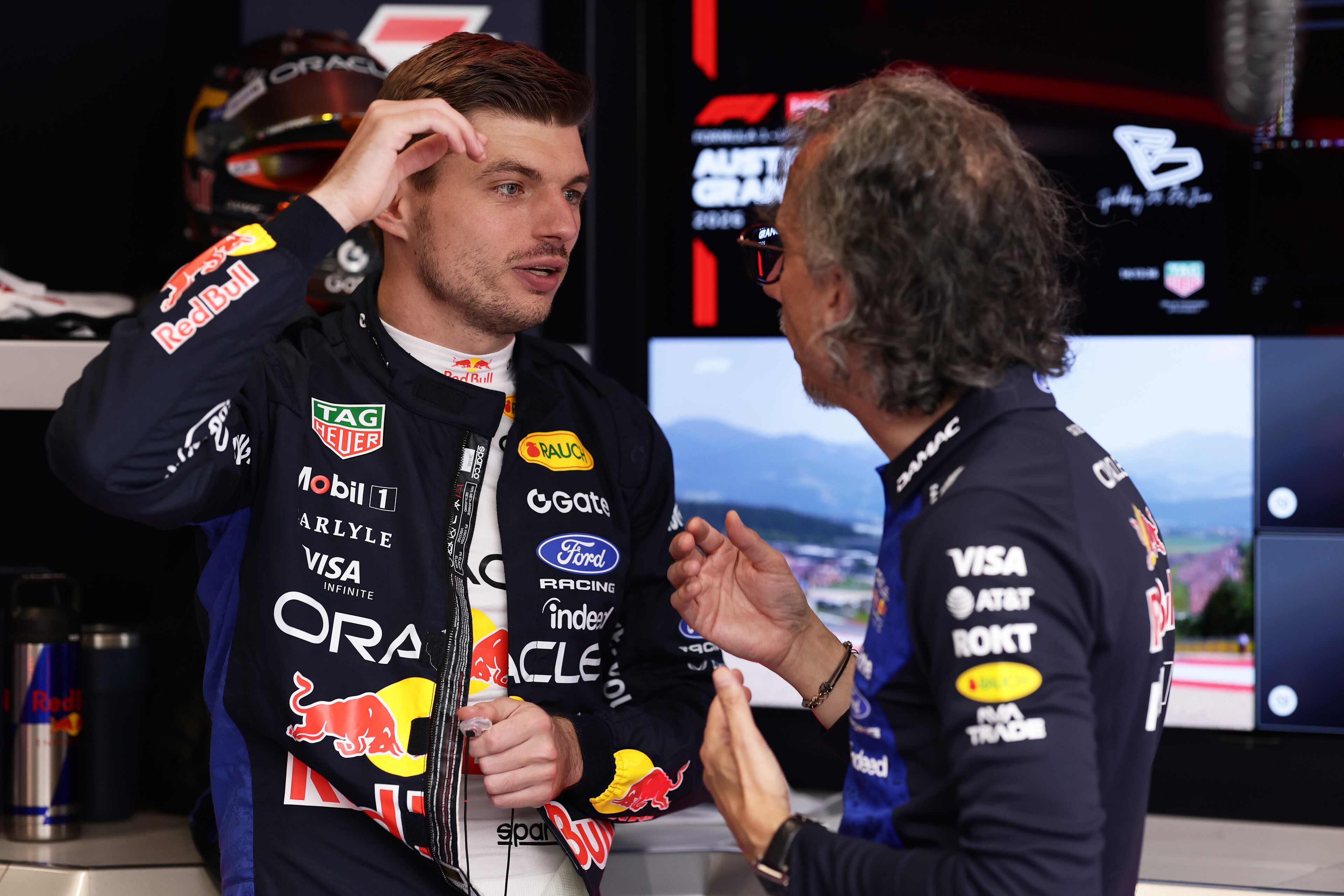Red Bull investiga falha em asa após crítica de Verstappen