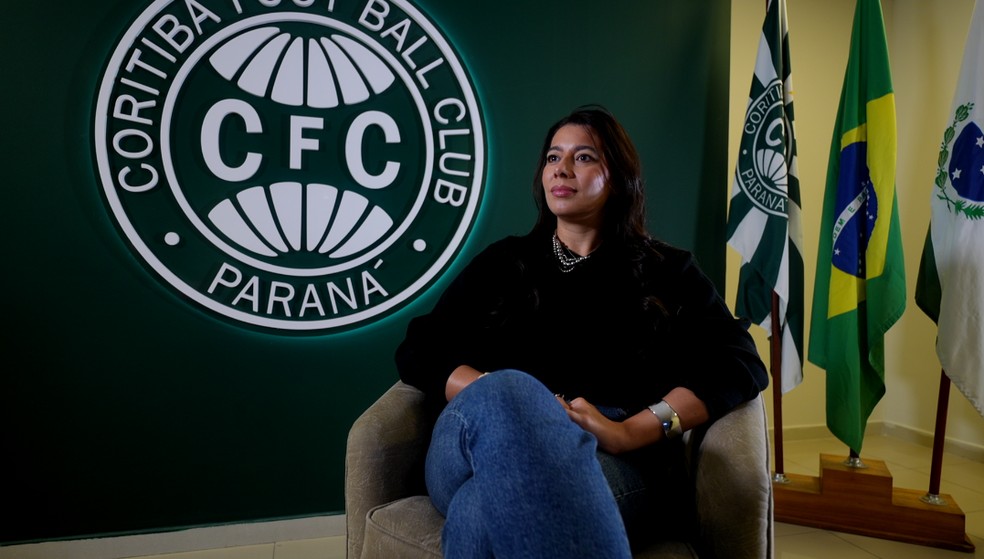 Mulheres ganham espaço na Série A, mas presença ainda é maior em áreas de apoio