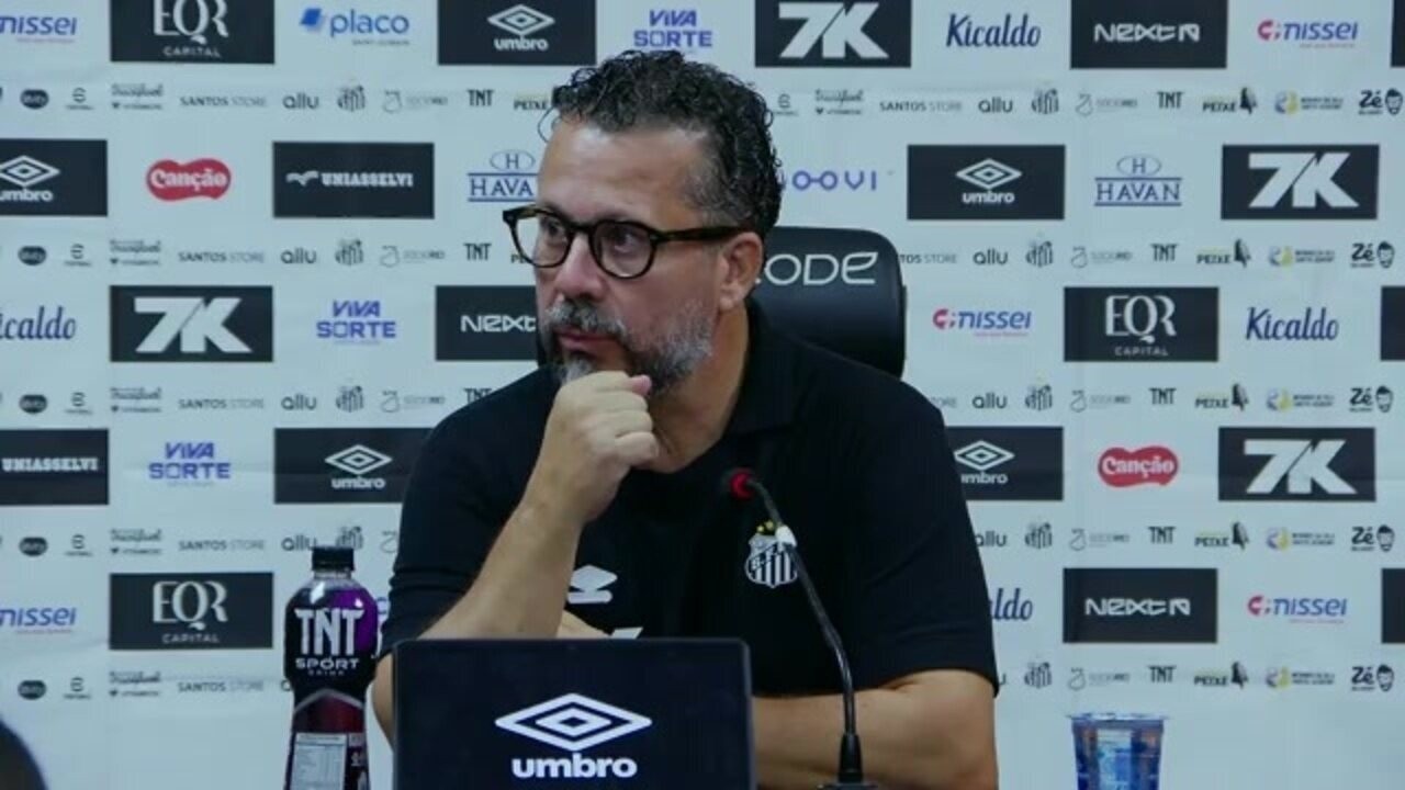 Perto de cumprir meta, Zé Ivaldo perde espaço e pode deixar o Santos
