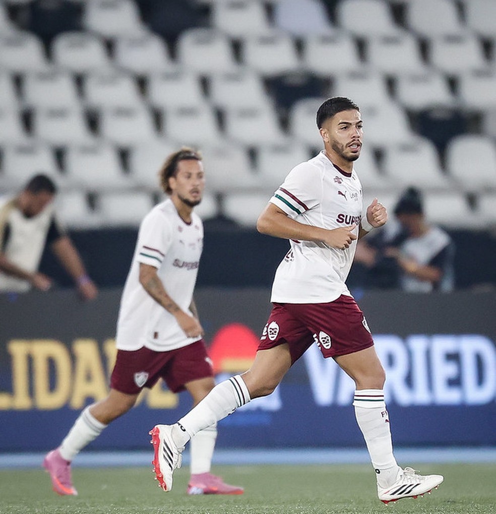 Nonato desfalca Fluminense por lesão na coxa e preocupa para sequência decisiva