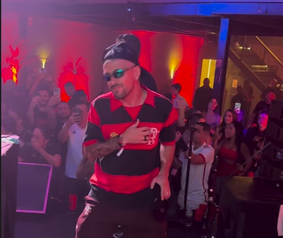 Arrascaeta, do Flamengo, na festa do título da Copa do Brasil — Foto: Reprodução