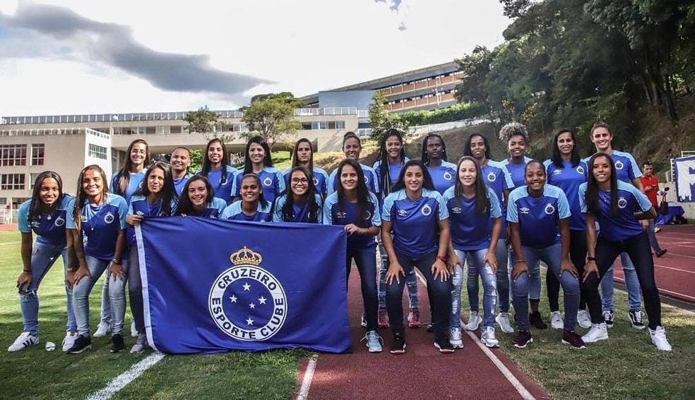 Elenco feminino do Cruzeiro, em 2019 — Foto: Cruzeiro