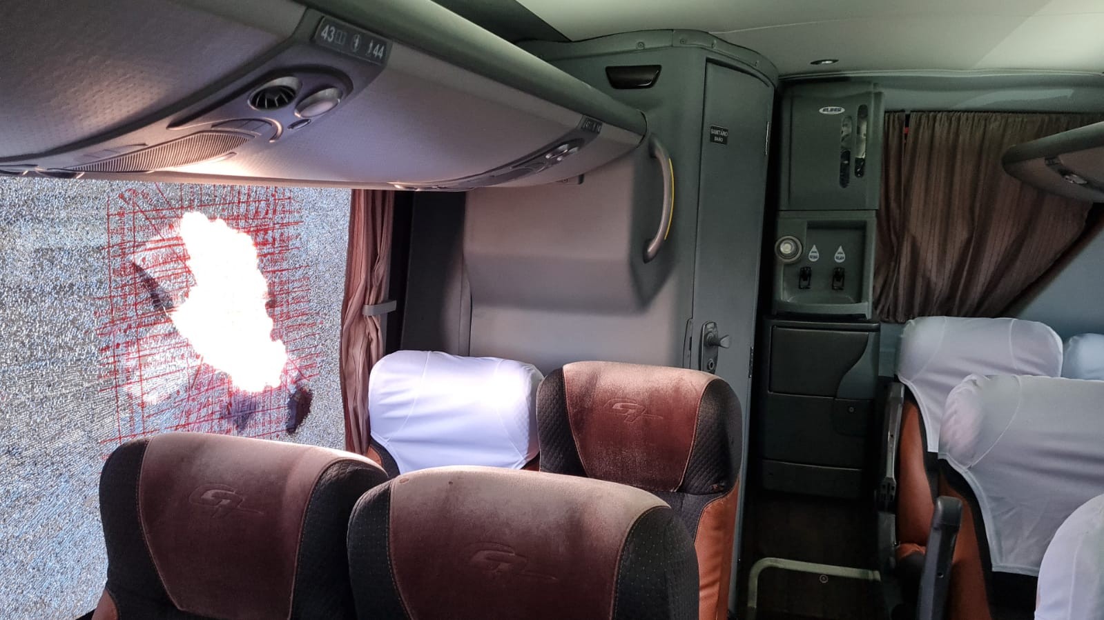 Acusados de ataque a ônibus do Bahia vão a júri popular