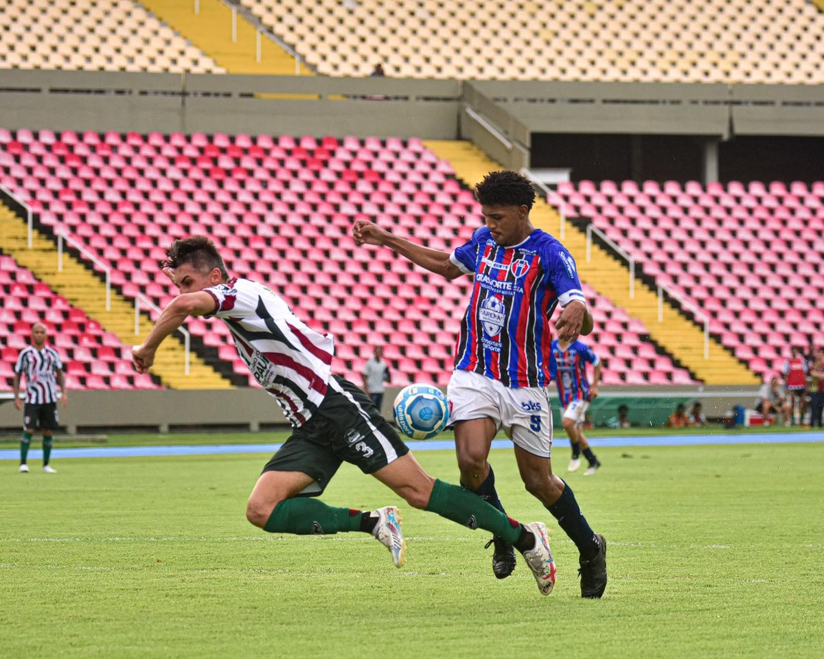 ap-s-derrota-eduardo-do-fluminense-pi-foca-em-lado-mental-para