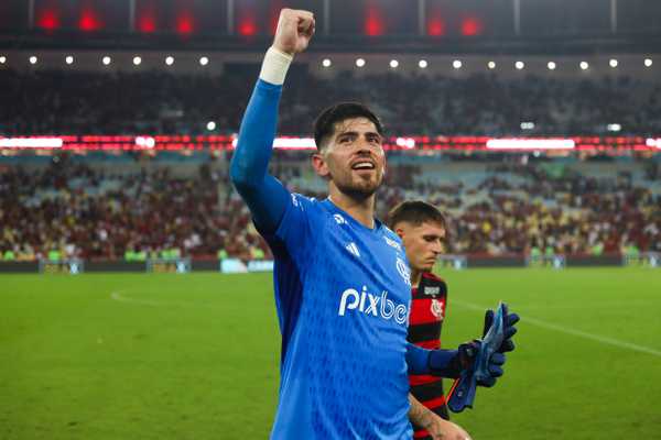 Contagem regressiva: bastidores do Flamengo em noite de vestiário 100% Rossi