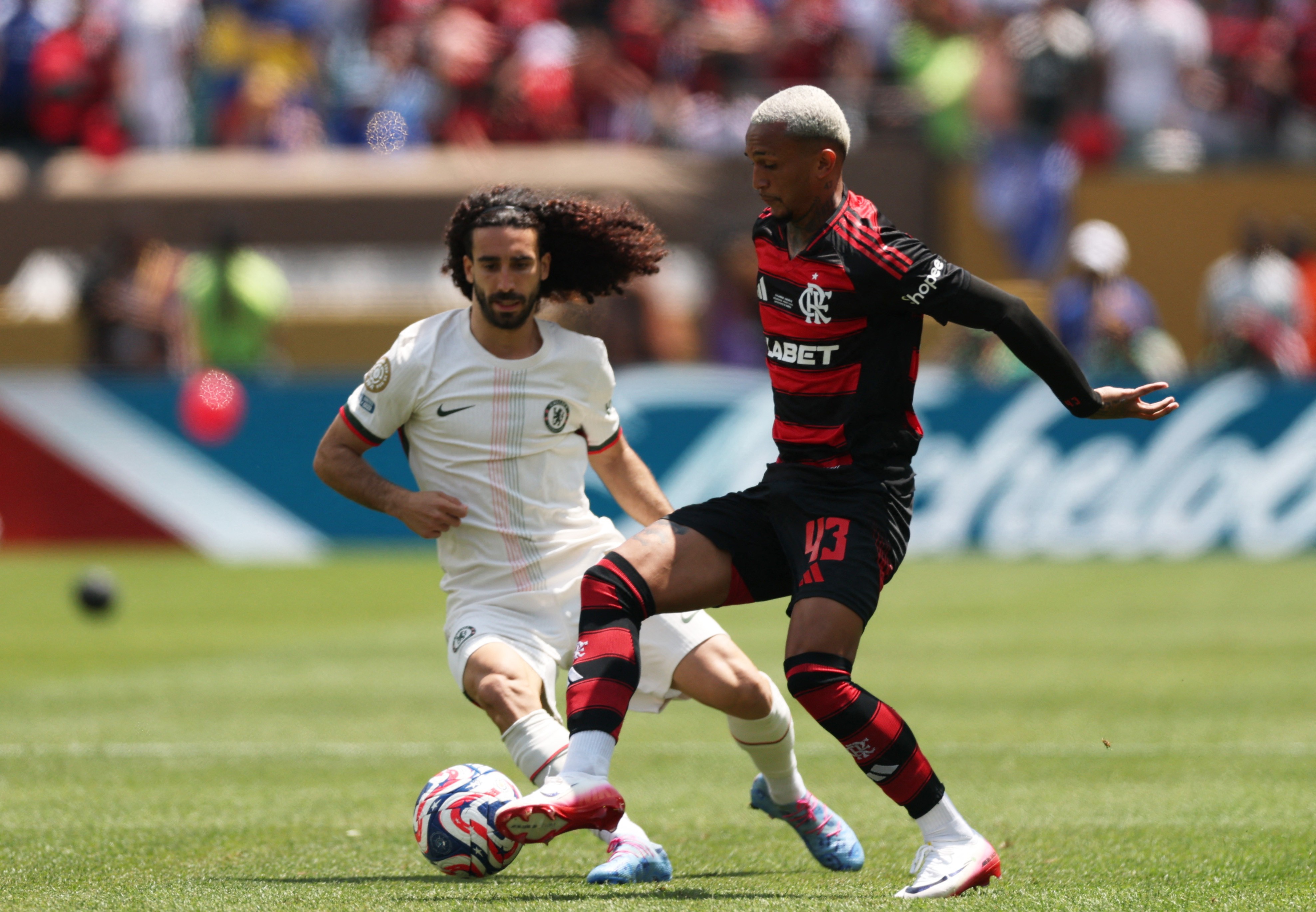 Cucurella: Possibilidade de Vitória Contra Flamengo em Outro Momento, Avaliações do Chelsea.