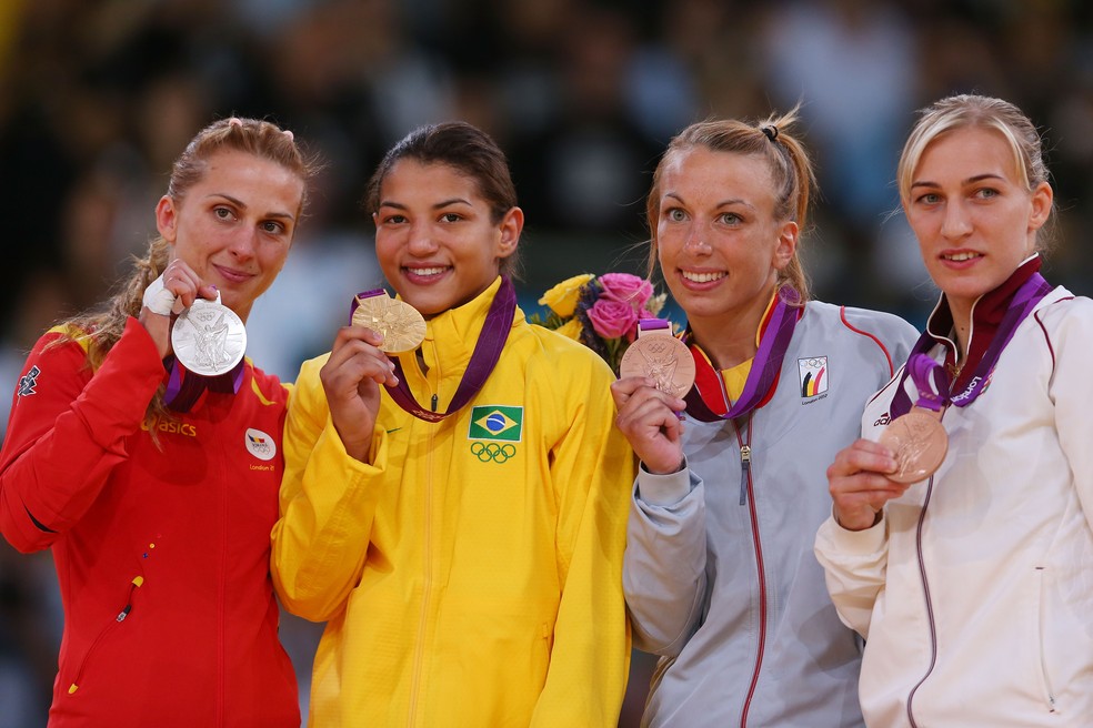 Em 28 de julho de 2012, Sarah Menezes conquistou o ouro nas Olimpíadas de Londres — Foto: Alexander Hassenstein/Getty Images