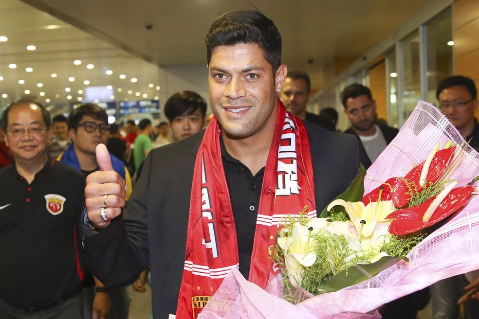 Hulk Shanghai SIPG — estreias de Hulk