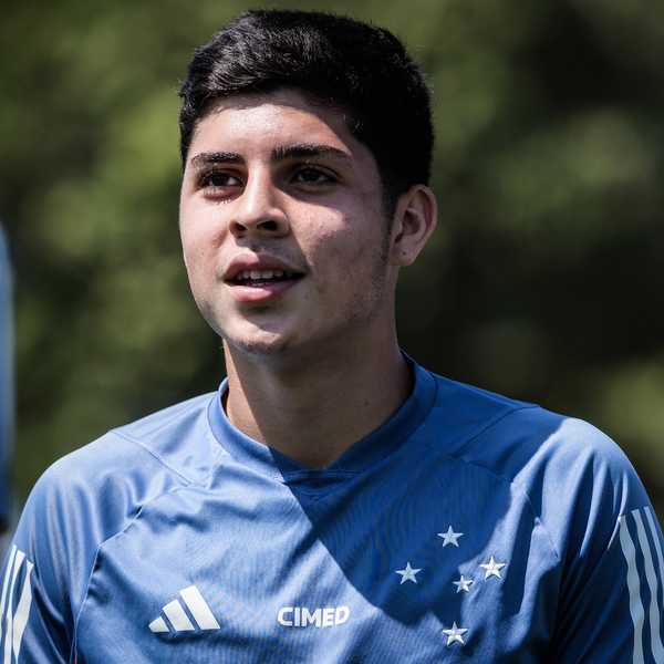 PROMESSA CELESTE EM ASCENSÃO! Promessa da base pode ser destaque na Copinha 2025!