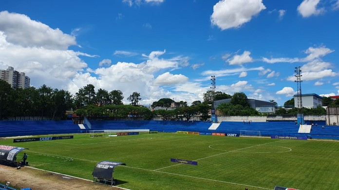 Taubaté e Guará recebem jogos da Copinha 2024