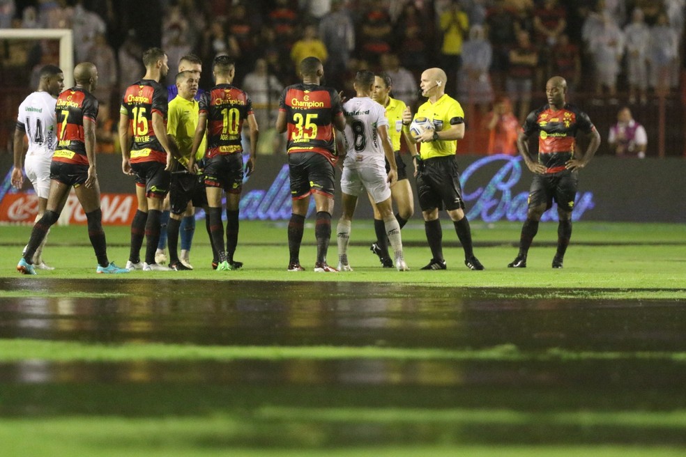 eSports Recife on X: #LeõesDoFreeFire já estão na Arena Jogue Fácil para a  final da Liga Northeast. Vamos pra cima! 🔥👊🏼  / X