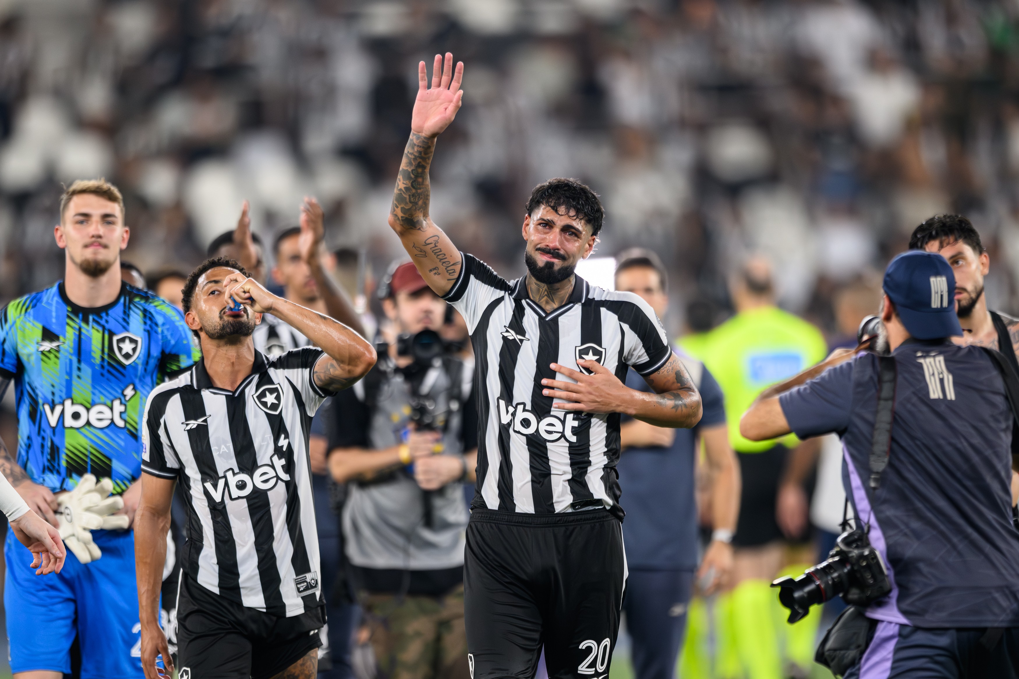 Liberação de Barboza ao Palmeiras depende de resultados esportivos do Botafogo