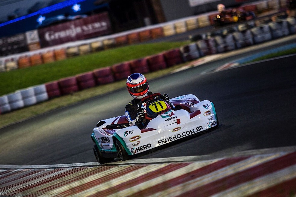 Corrida de kart: 5 boas dicas para o sucesso no profissional – CKS Racing  Team