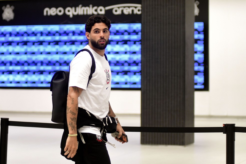 Yuri Alberto na chegada � Neo Qu�mica Arena para Corinthians x Barra pela quinta fase da Copa do Brasil � Foto: Marcos Ribolli
