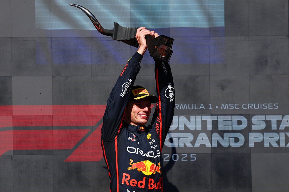 Verstappen se aproximou dos líderes após dominar o GP dos EUA — Foto: Clive Rose/Getty Images