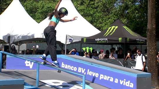 "Foi muito irado": Rayssa Leal e Luizinho avançam à final do street no STU do Recife - Programa: Esportes Radicais sportv 