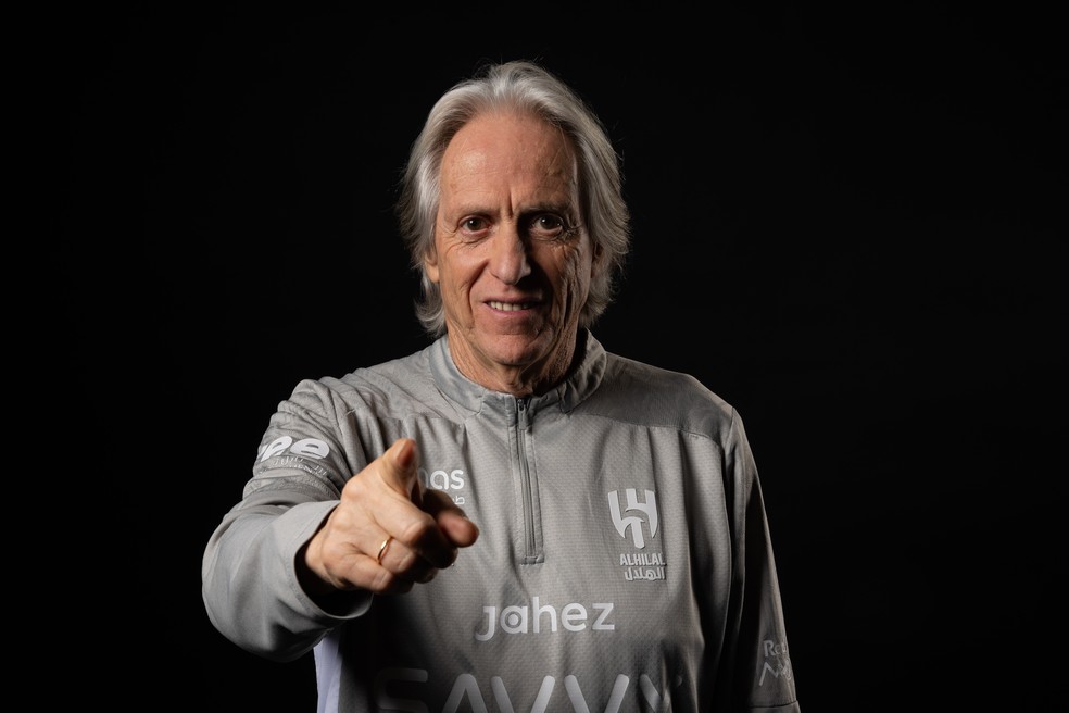 Jorge Jesus, que j manifestou desejo de assumir a Seleo, est em compasso de espera  Foto: Yasser Bakhsh - Fifa via Getty Images