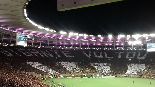 Torcida do Botafogo esgota ingressos para jogo contra Criciúma