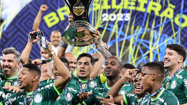 Palmeiras comemora o título brasileiro após empate com Cruzeiro