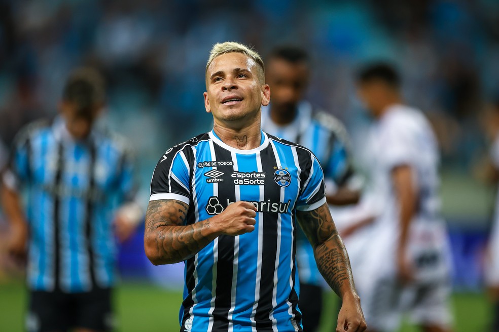 Soteldo em vitória do Grêmio — Foto: Lucas Uebel/Grêmio