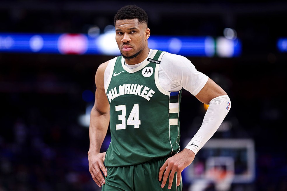 Giannis Antetokounmpo concorre ao terceiro título de MVP da carreira — Foto: Mike Mulholland/Getty Images