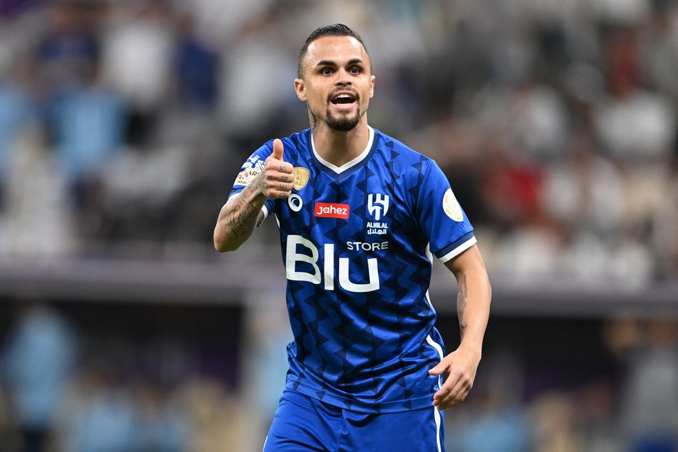 CHEGANDO NO MENGÃO? Flamengo negocia contratação de Michael e empresário se reúne com Al-Hilal.