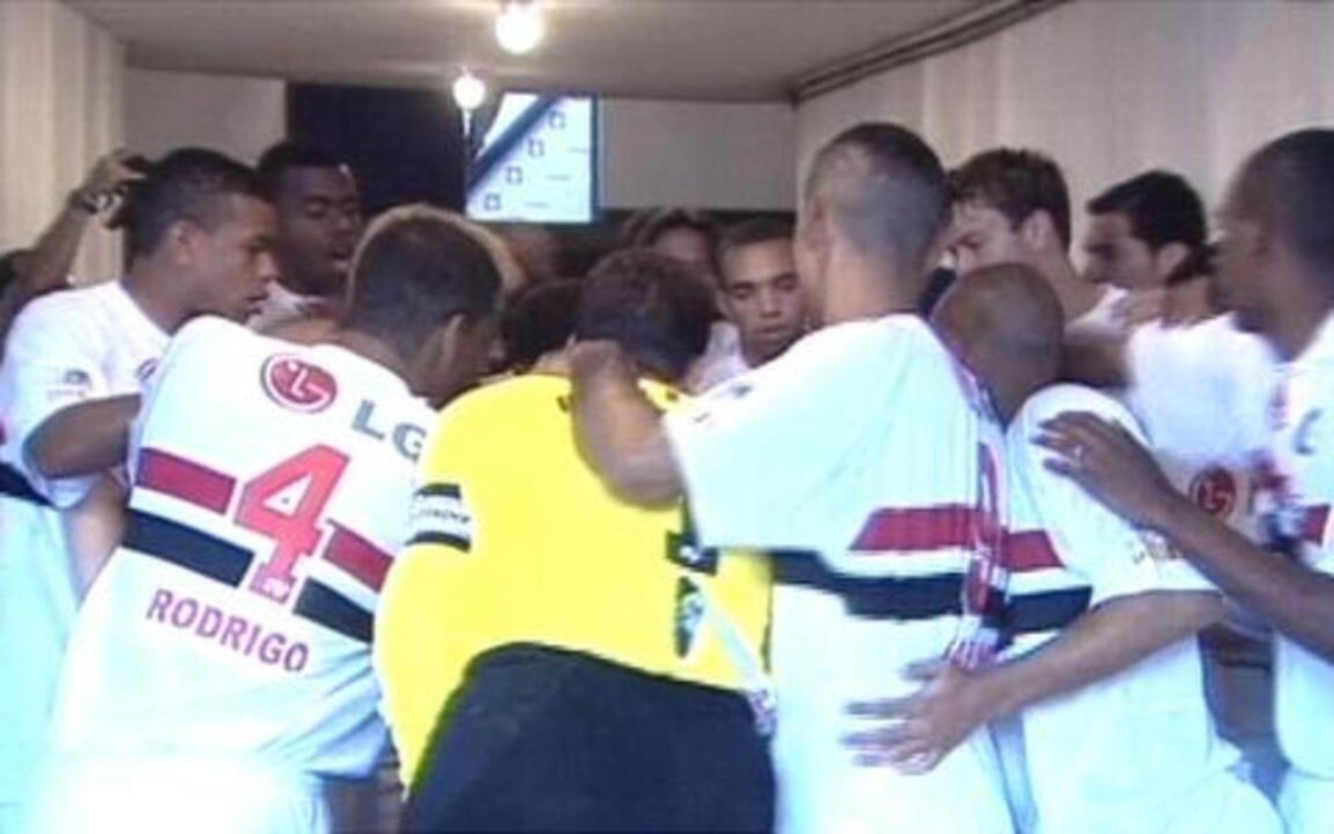 Há 15 anos, São Paulo impediu Corinthians de ser rebaixado no Paulistão são paulo ge