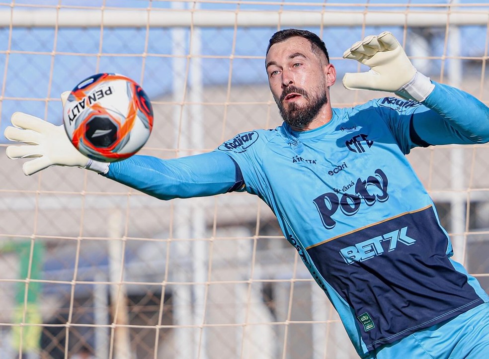 Walter não enfrenta o Cruzeiro — Foto: JP Pinheiro/Agência Mirassol