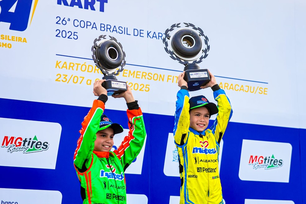 Irmãos maranhenses conquistam dobradinha no pódio da Copa Brasil de Kart — Foto: Divulgação / assessoria