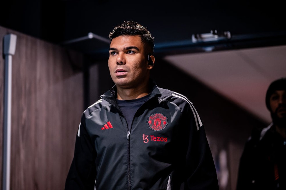 CONCORRÊNCIA EUROPEIA! Flamengo na caça da contratação de Casemiro, mas Roma atravessa