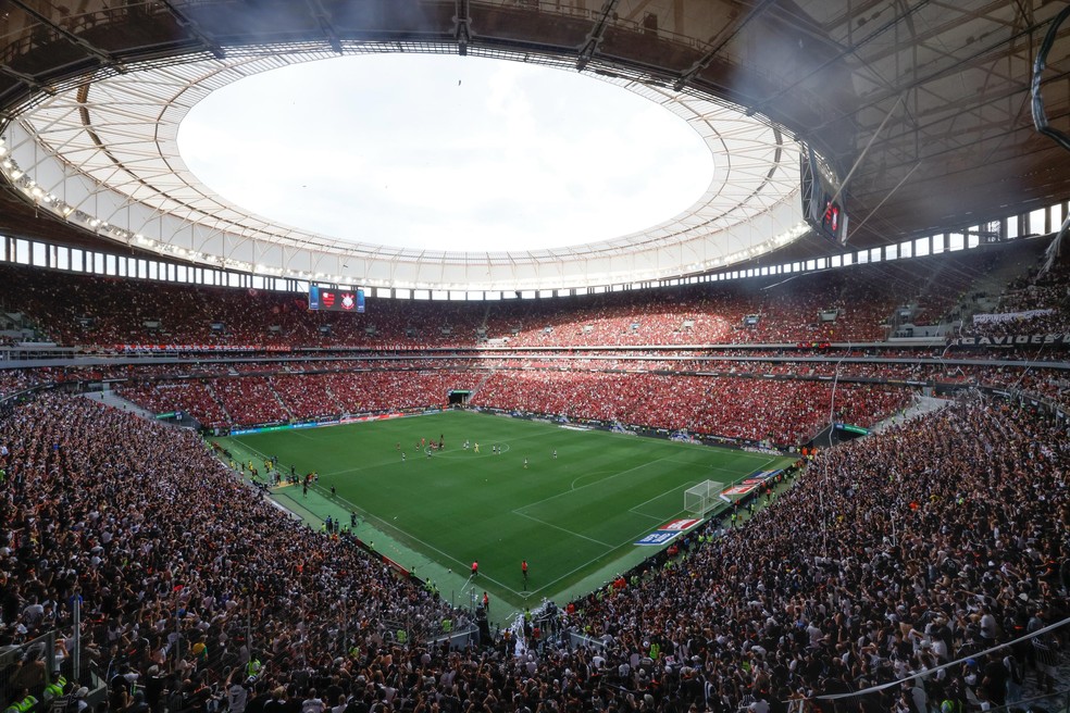 Flamengo 0 x 2 Corinthians, no Mané Garrincha, tem a maior renda bruta da temporada — Foto: Rafael Ribeiro/CBF