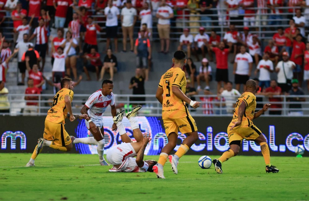 CRB x Amazonas empatam sem gols na Série D — Foto: Ailton Cruz