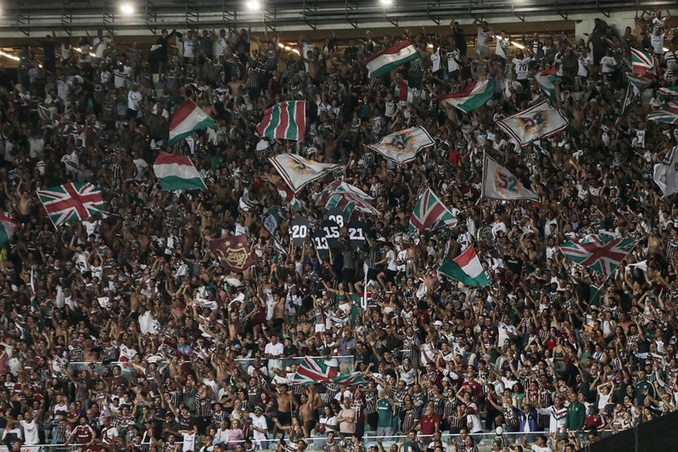 Torcida do Fluminense no Maracanã — Foto: LUCAS MERÇON / FLUMINENSE F.C