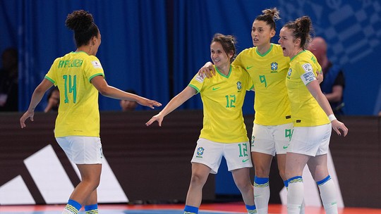 Brasil faz 4 a 1 na Espanha e chega &agrave; final da Copa do Mundo Feminina de Futsal
