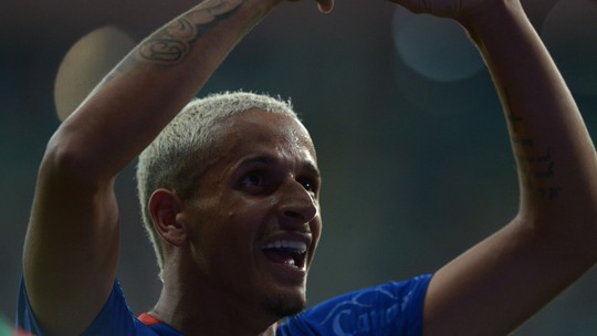 Luciano Juba, do Bahia, vibra com primeira convocação para a Seleção: "Sonho de criança" Luciano Juba, do Bahia, vibra com primeira convocação para a Seleção: "Sonho de criança"