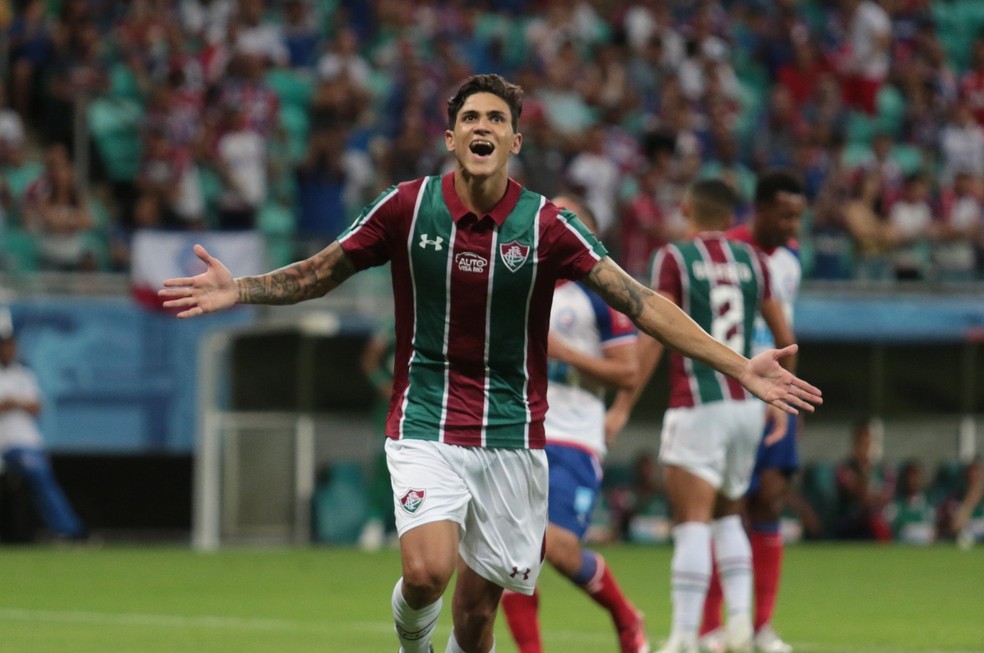 Pedro comemora gol pelo Fluminense — Foto: Tiago Caldas / Agência Estado
