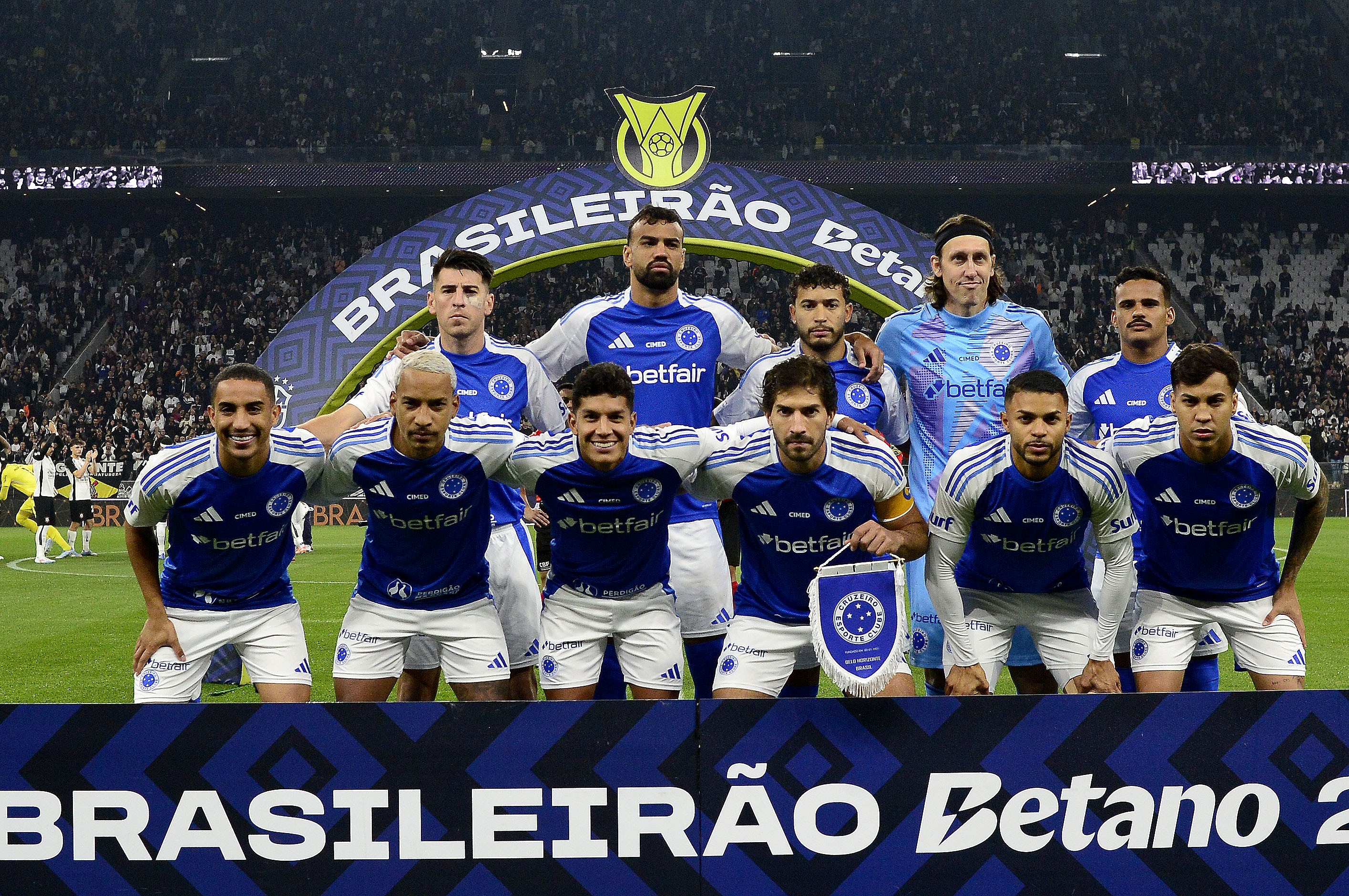 Cruzeiro iguala maior sequência invicta na era SAF e segue como brasileiro há mais tempo sem perder
