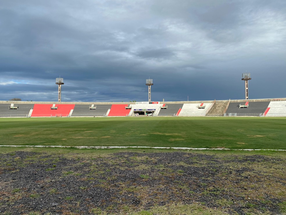 Estádio Almeidão, em João Pessoa, será o palco da abertura do Campeonato Paraibano — Foto: Iaco Lopes/ge
