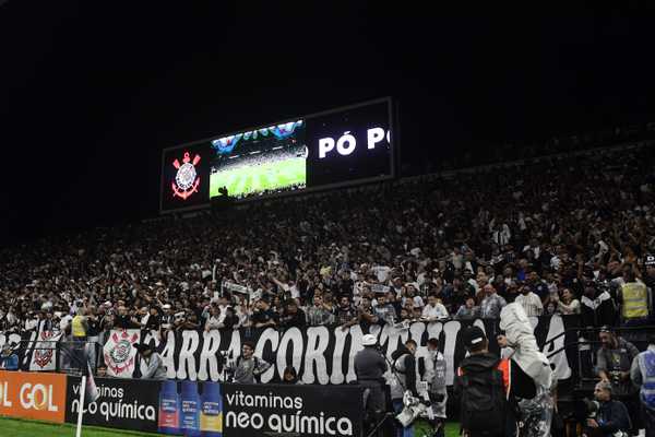 Corinthians lota estádio para confronto contra o Cruzeiro