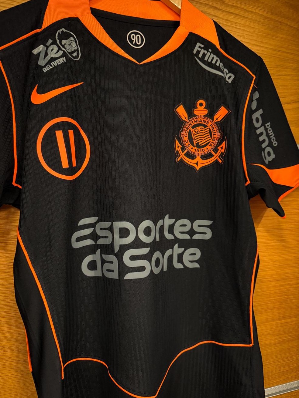 Camisa do Corinthians antes do jogo contra a Ponte Preta pela rodada inicial do Campeonato Paulista � Foto: Fernando Bueno/Corinthians