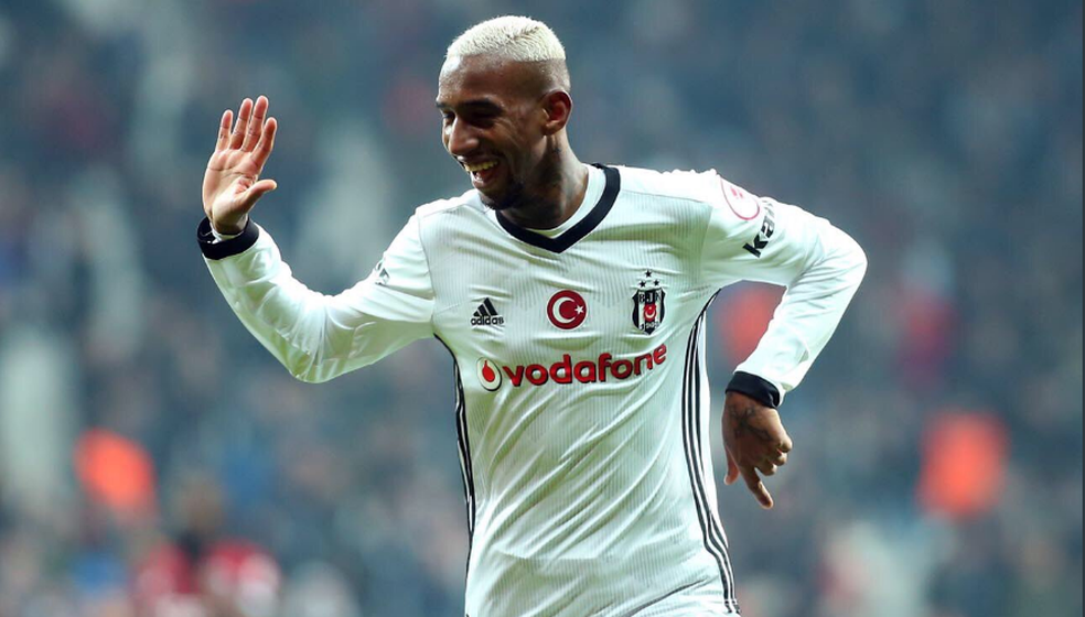 OFICIAL: Talisca será reforço do Besiktas