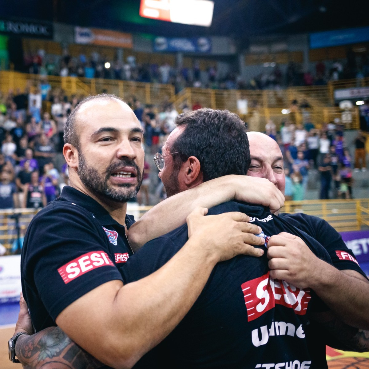 com-jovens-em-evolu-o-franca-estreia-na-2-fase-contra-l-der