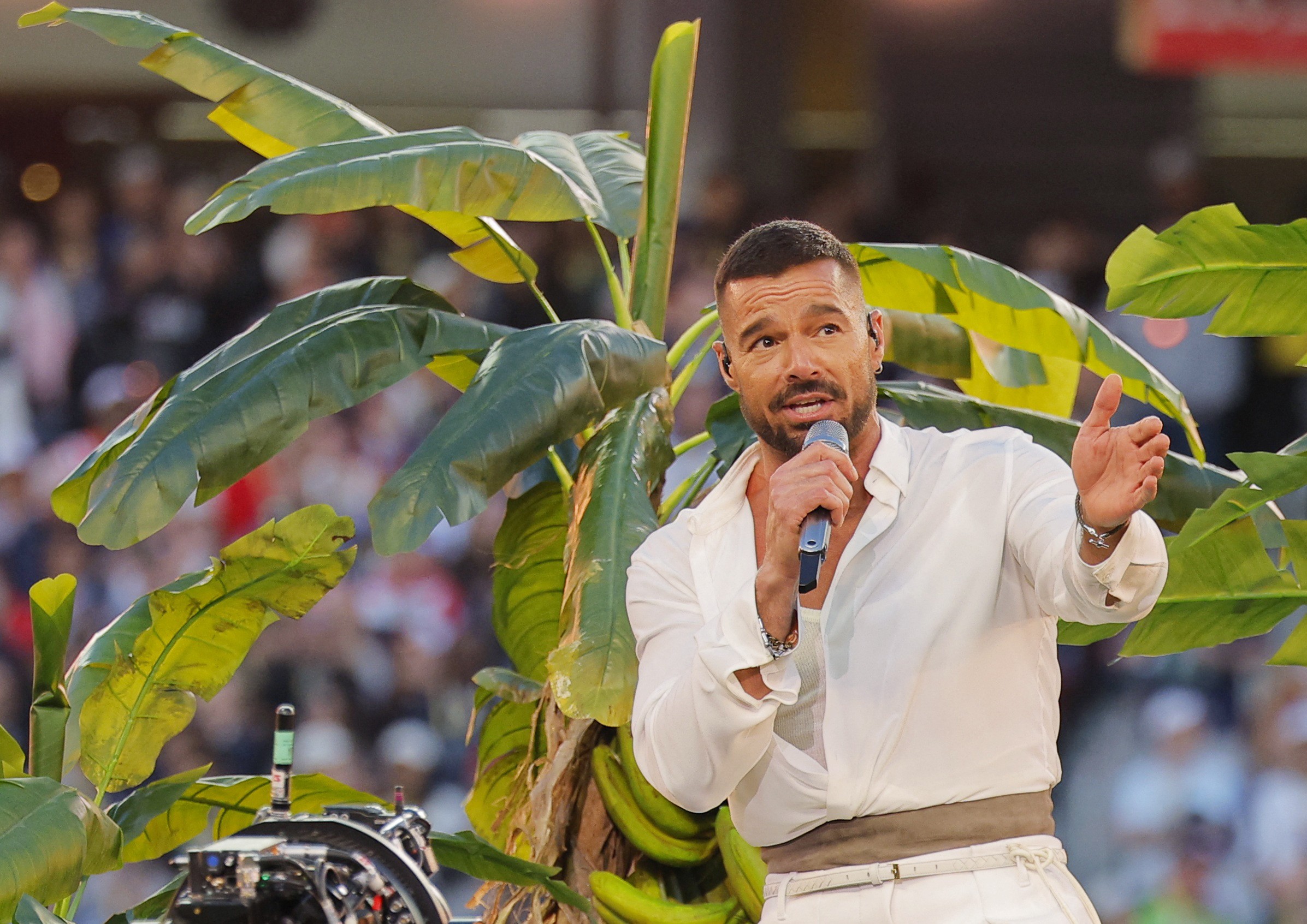 Show do intervalo da NFL no Maracanã terá Ricky Martin e Pedro Sampaio