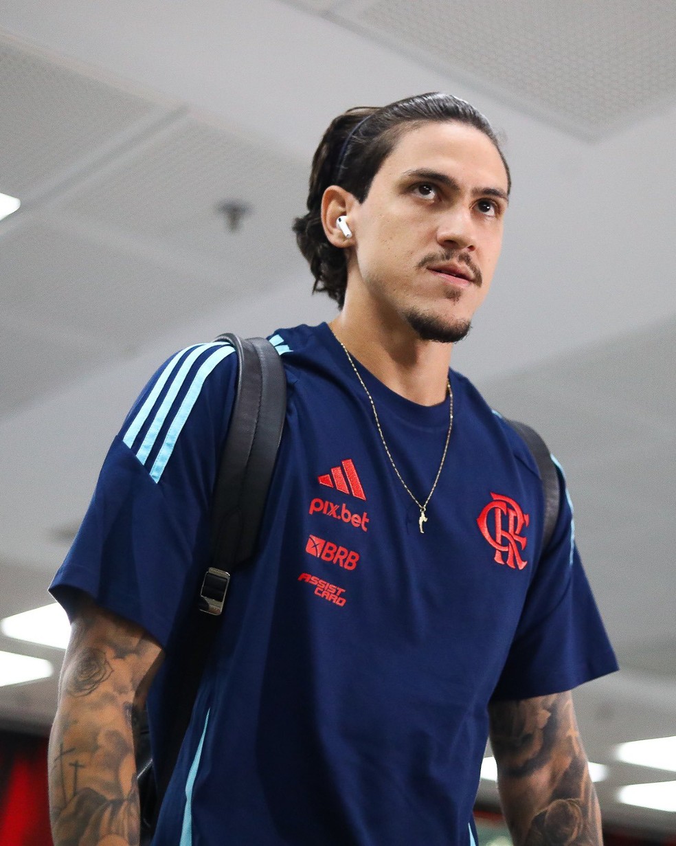 Pedro, antes de Flamengo x Central Córdoba, pela Libertadores — Foto: Divulgação: Gilvan de Souza/CRF