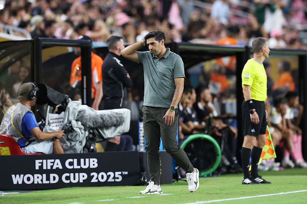 Abel Ferreira em Inter Miami x Palmeiras  Foto: Megan Briggs/Getty Images